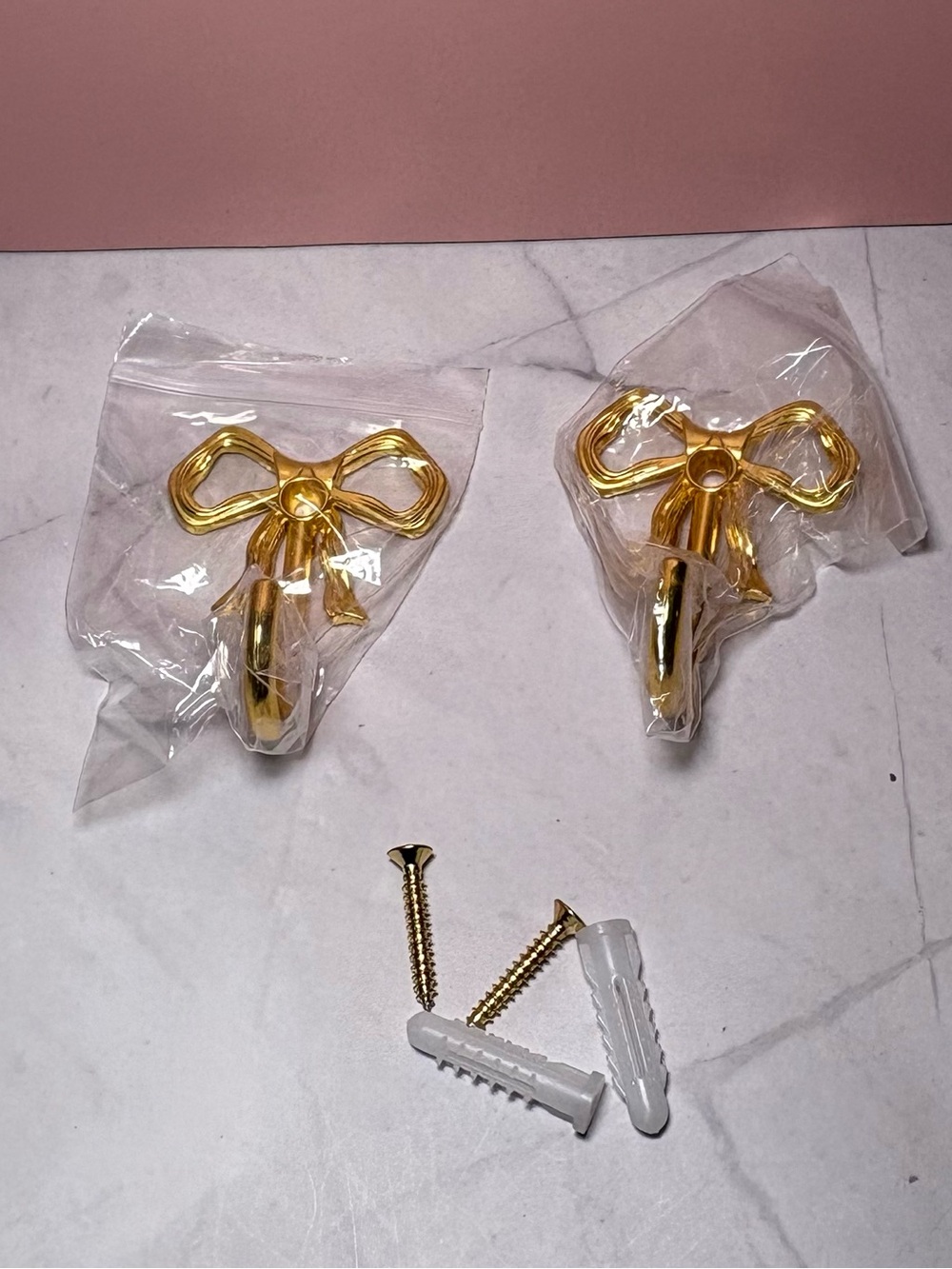 💛 Gold-tone Bow Hooks with Screws and Anchors - Set of 2